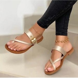 Sandal